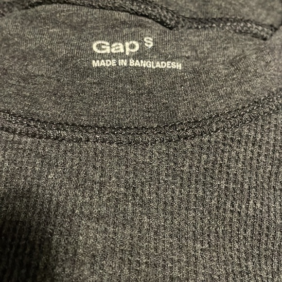 Mix of Men’s Waffle Shirts - Picture 2 of 5